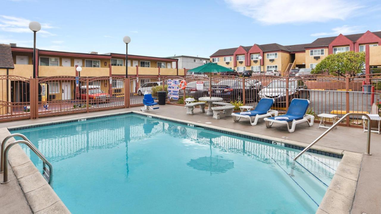 Hollywood Inn Express South Los Angeles Extérieur photo